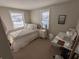 Building Photo - House for Rent - Sixteen Acres