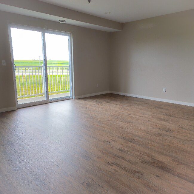 Building Photo - 7036 Crosvik Ct