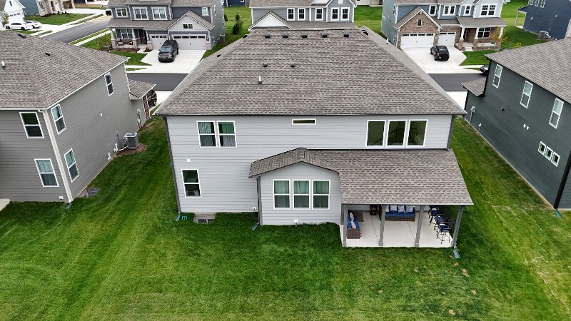 Building Photo - 15436 Manderley St