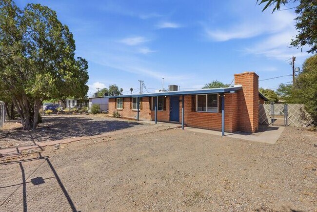 Building Photo - 4608 Fremont Ave