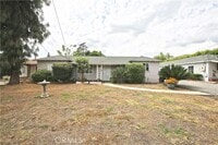 Building Photo - 1211 S 10th Ave