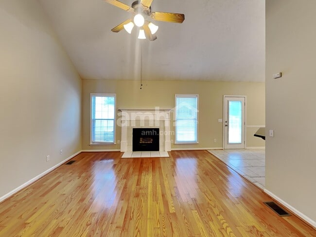 Building Photo - 315 Thetahill Rd