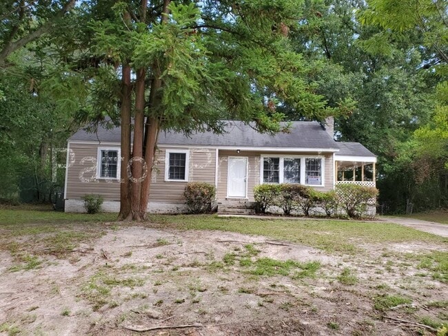 Primary Photo - College Place Home