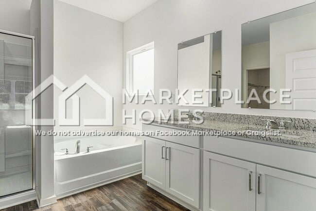 Building Photo - 2032 Gadwall Dr