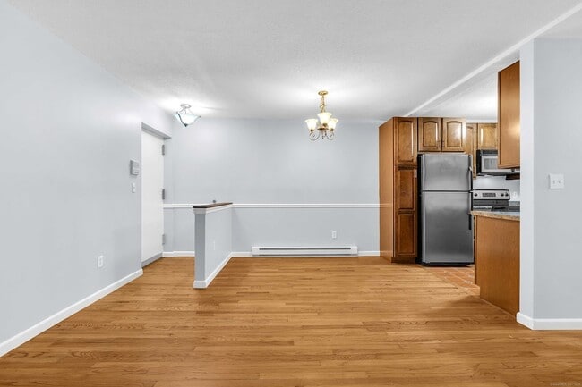 Building Photo - 72 Buddington Rd