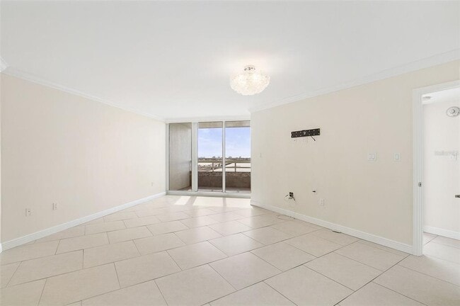 Building Photo - 988 Blvd of the Arts