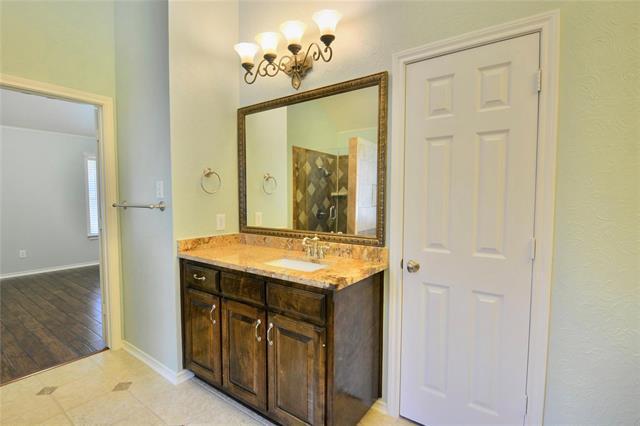 Building Photo - 7712 Bridlewood Ct