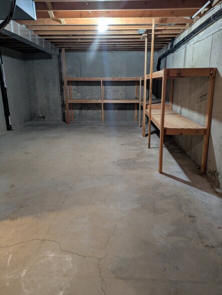 Building Photo - 13210 N Yale Rd