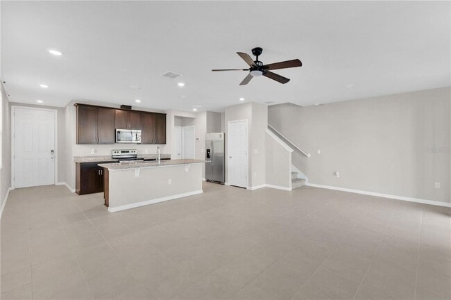 Building Photo - 773 Legacy Dr