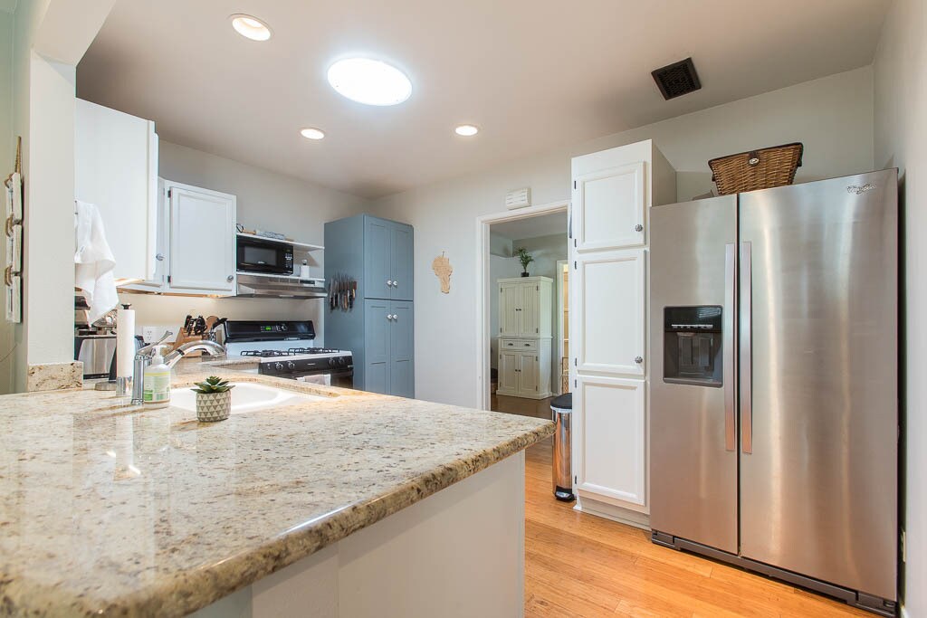 Building Photo - 16907 Marlin Pl