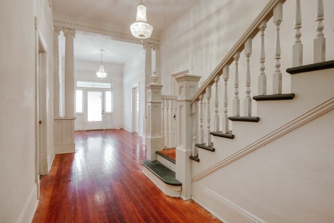 Building Photo - 295 Oglethorpe Ave