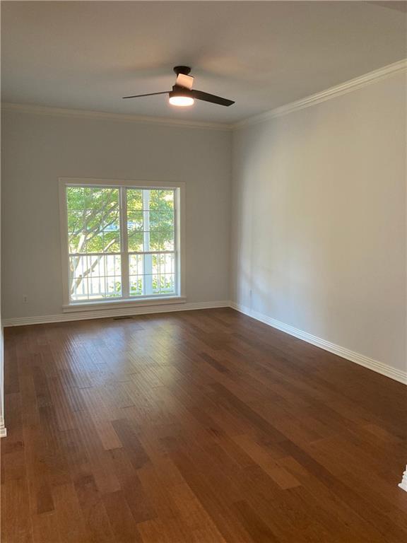 Building Photo - 420 E New Hope Rd