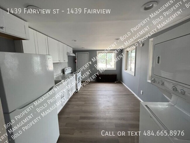 Building Photo - 1439 Fairview St