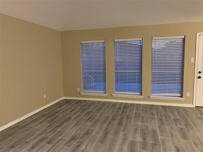 Building Photo - 9630 Blackhawk Blvd