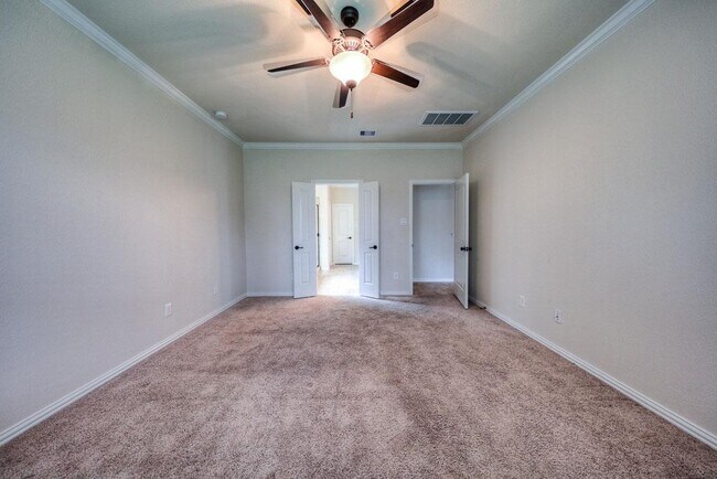 Building Photo - 27 S Sawbridge Cir