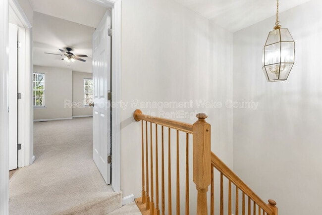 Building Photo - 2920 Barrymore St