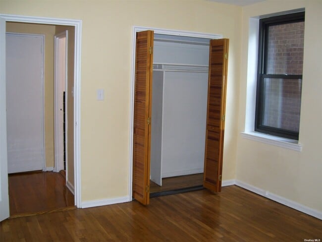 Building Photo - 109-23 71st Rd