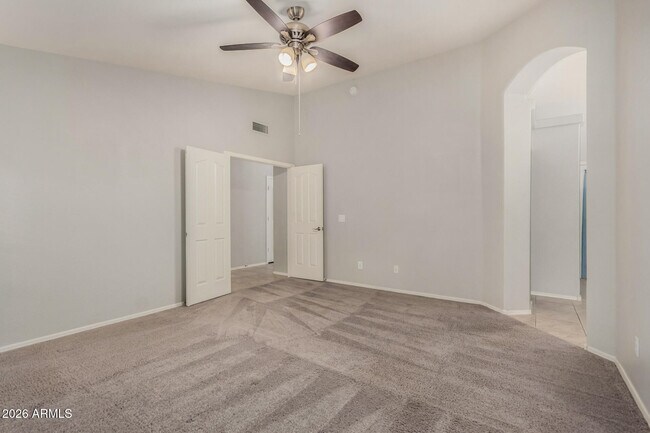 Building Photo - 3939 E Encinas Ave