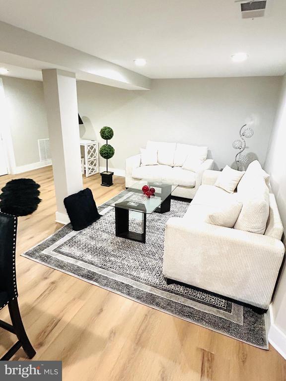 Building Photo - 1516 Hamilton St NW