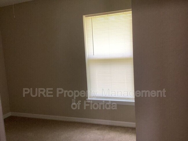 Building Photo - 15544 SW 41st Street Rd