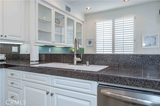 Building Photo - 19271 Surfwave Dr