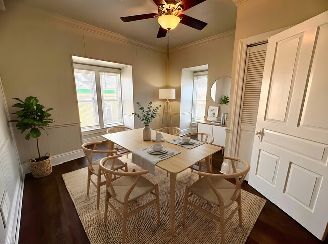 Building Photo - 1369 W Market St