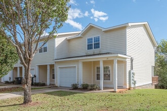 Building Photo - 33 Courtyard Way