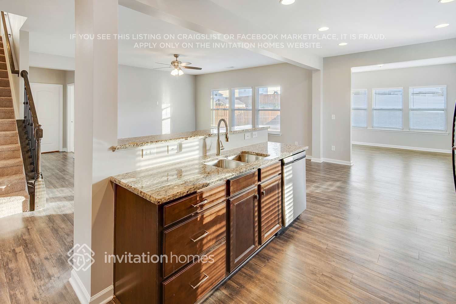 Building Photo - 3604 Moorhen Lane