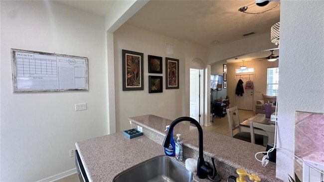 Building Photo - 525 Waterside Pointe Dr