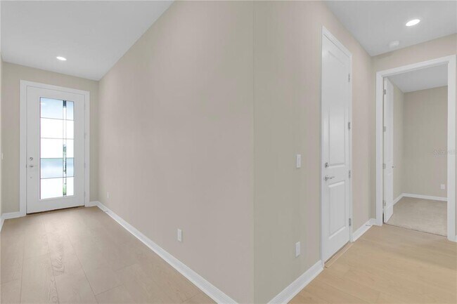 Building Photo - 2261 Mossy Vine Ave