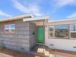 Building Photo - Spacious 4BR/2BA Home in Lemon Grove with ...
