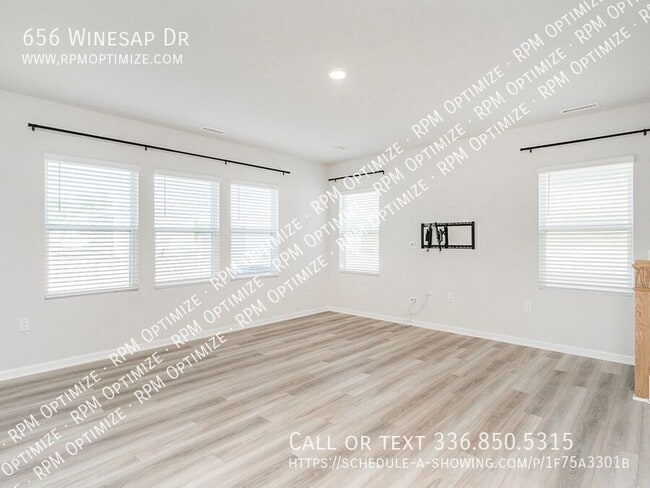 Building Photo - 656 Winesap Dr