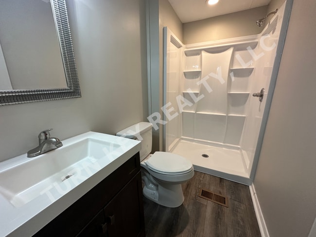 Building Photo - Mobile Home for rent in Springville