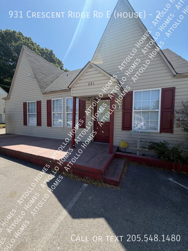 Building Photo - 931 Crescent Ridge Rd NE