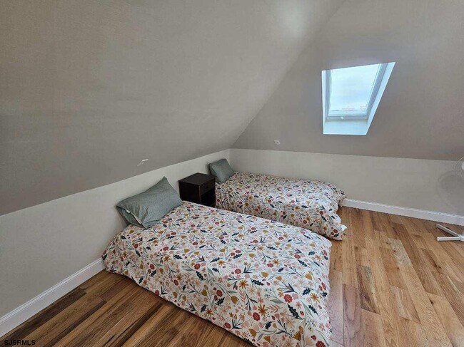 Building Photo - 27 S Little Rock Ave