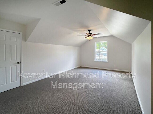 Building Photo - 4112 Water Overlook Blvd