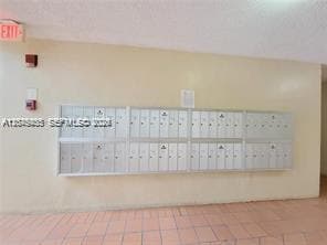 Building Photo - 14501 N Kendall Dr