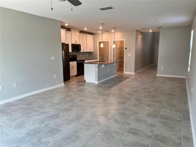 Building Photo - 2926 Black Birch Dr