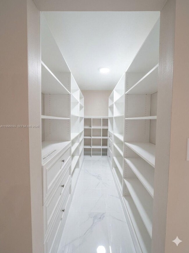 Building Photo - 5550 NW 44th St