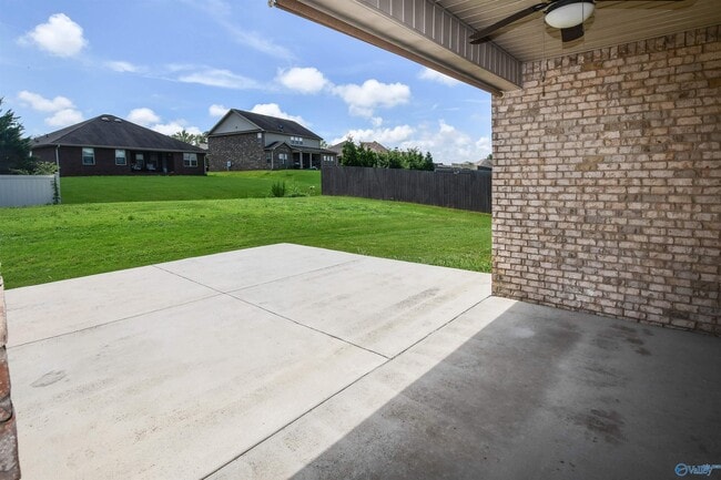 Building Photo - 14426 Water Stream Dr