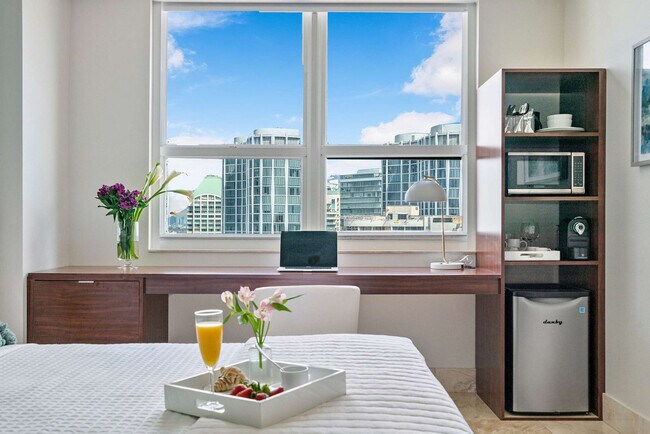 Building Photo - 2889 McFarlane Rd