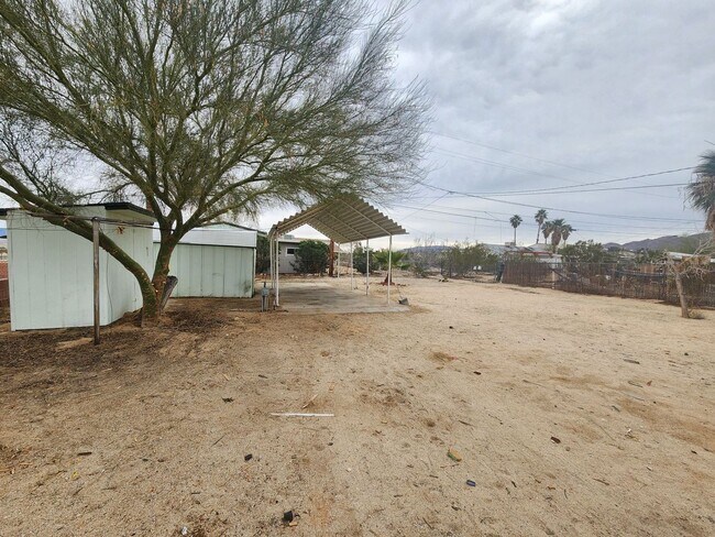 Building Photo - **COMING SOON** Newly Remodeled 2 bedroom located in Chocolate Drop area!!