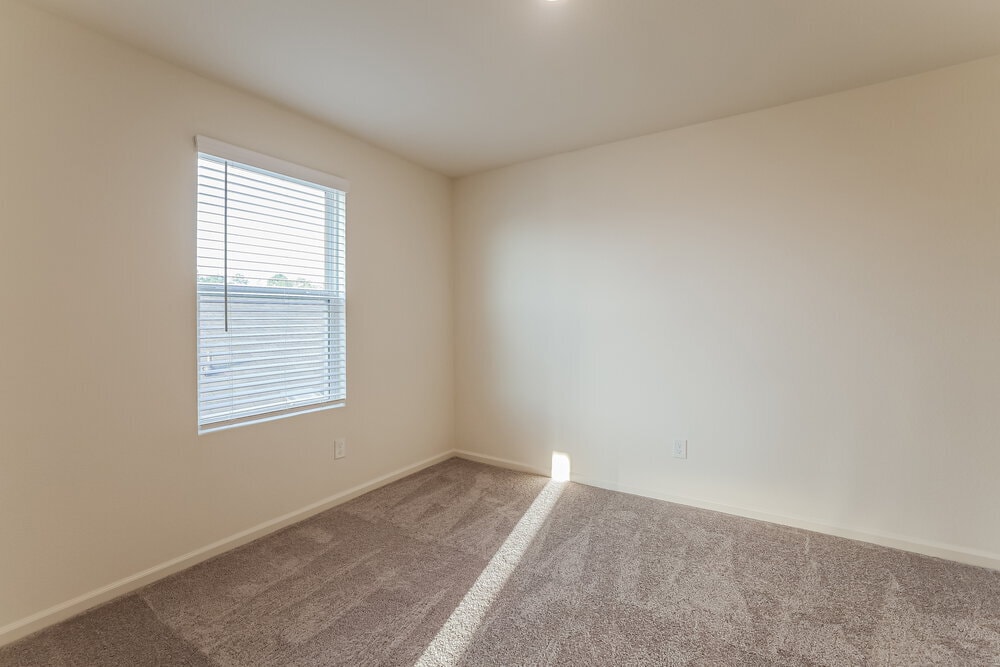 Building Photo - 6179 Pine Cir