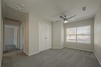 Building Photo - 2323 Pine Cone Dr