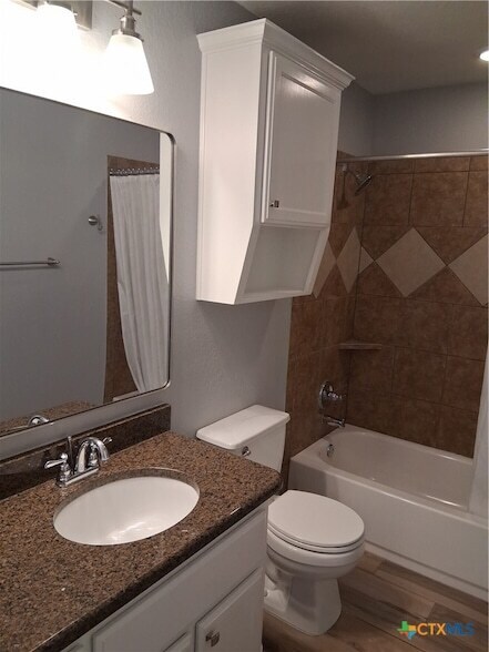 Building Photo - 9610 Taylor Renee Dr