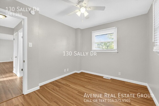 Building Photo - 130 Sally Dr