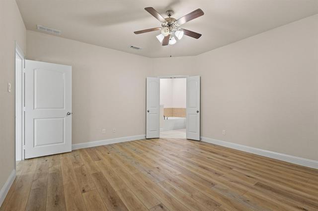 Building Photo - 7822 Cottonwood Dr