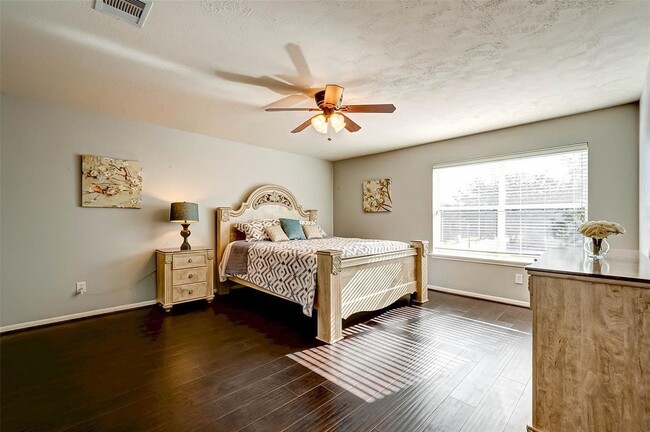 Building Photo - 2702 Sable Ridge Ln
