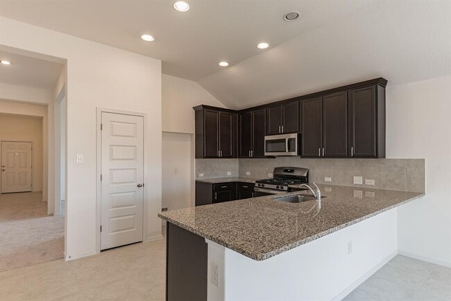 Building Photo - 110 Watercourse Wy