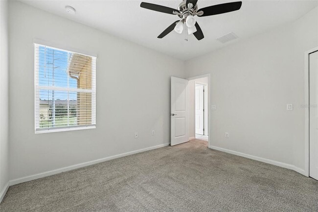 Building Photo - 9944 Red Eagle Dr